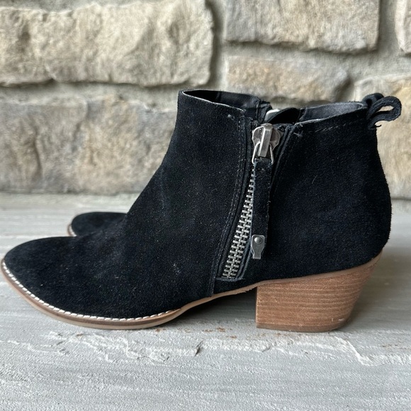 Dolce Black Suede Vita Dual Zipper‎ Booties Size 8.5 - Picture 2 of 6